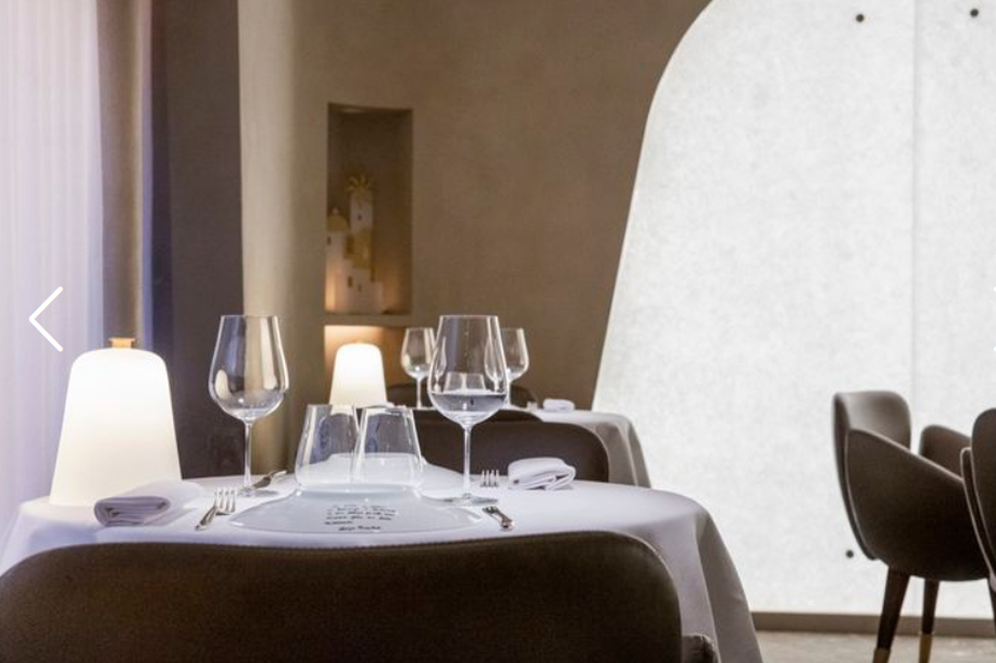 Un goûter illuminé : Le Laurier   Maison Mavrommatis célèbre les fêtes sur les Champs Élysées